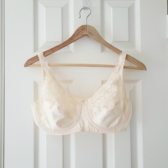 Vintage Other - SOLD. Vintage bra